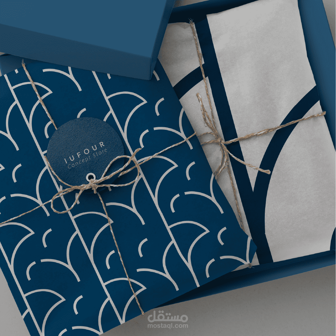 LaFour Concept Store Visual Identity | مستقل