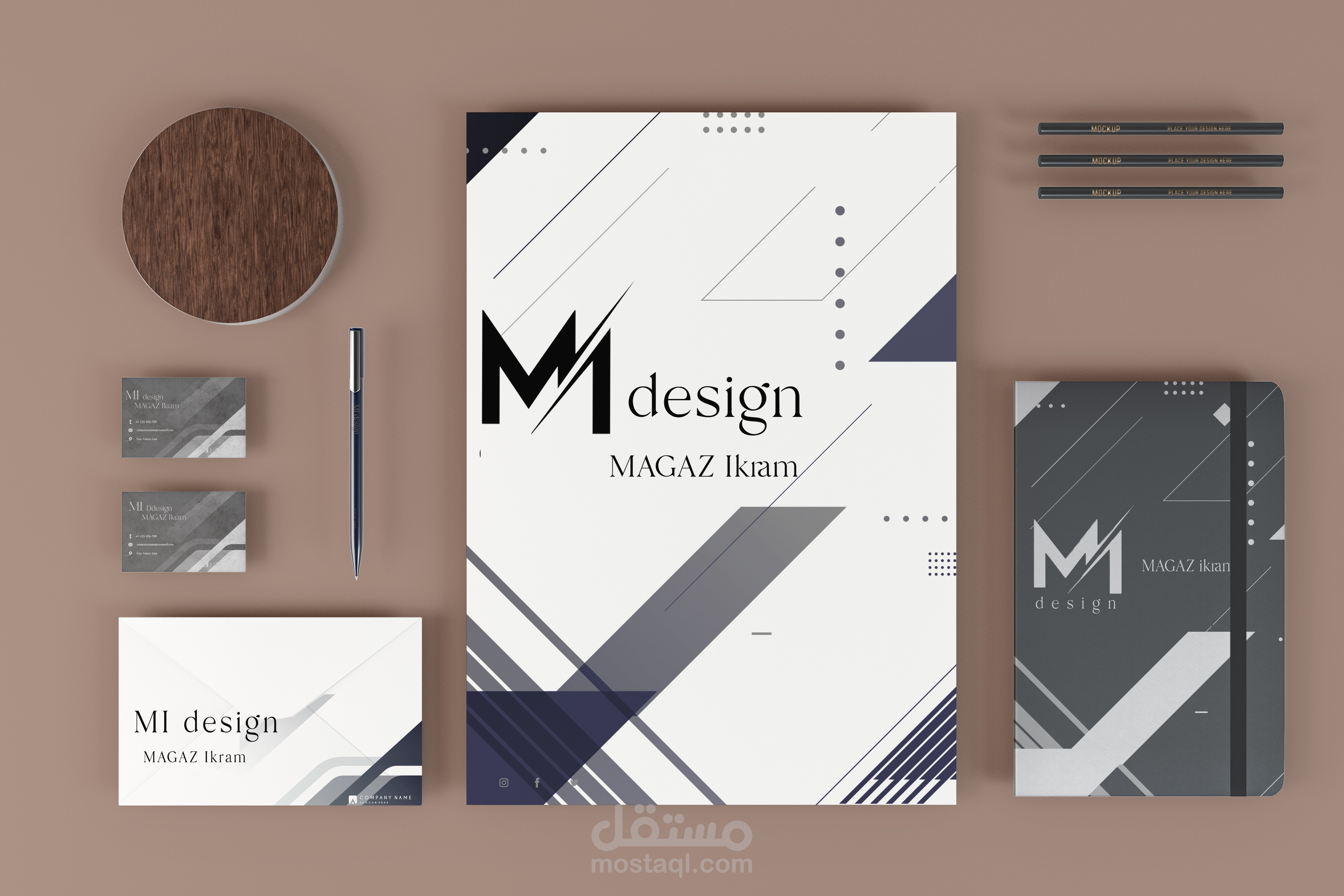 هوية بصرية لمصمم