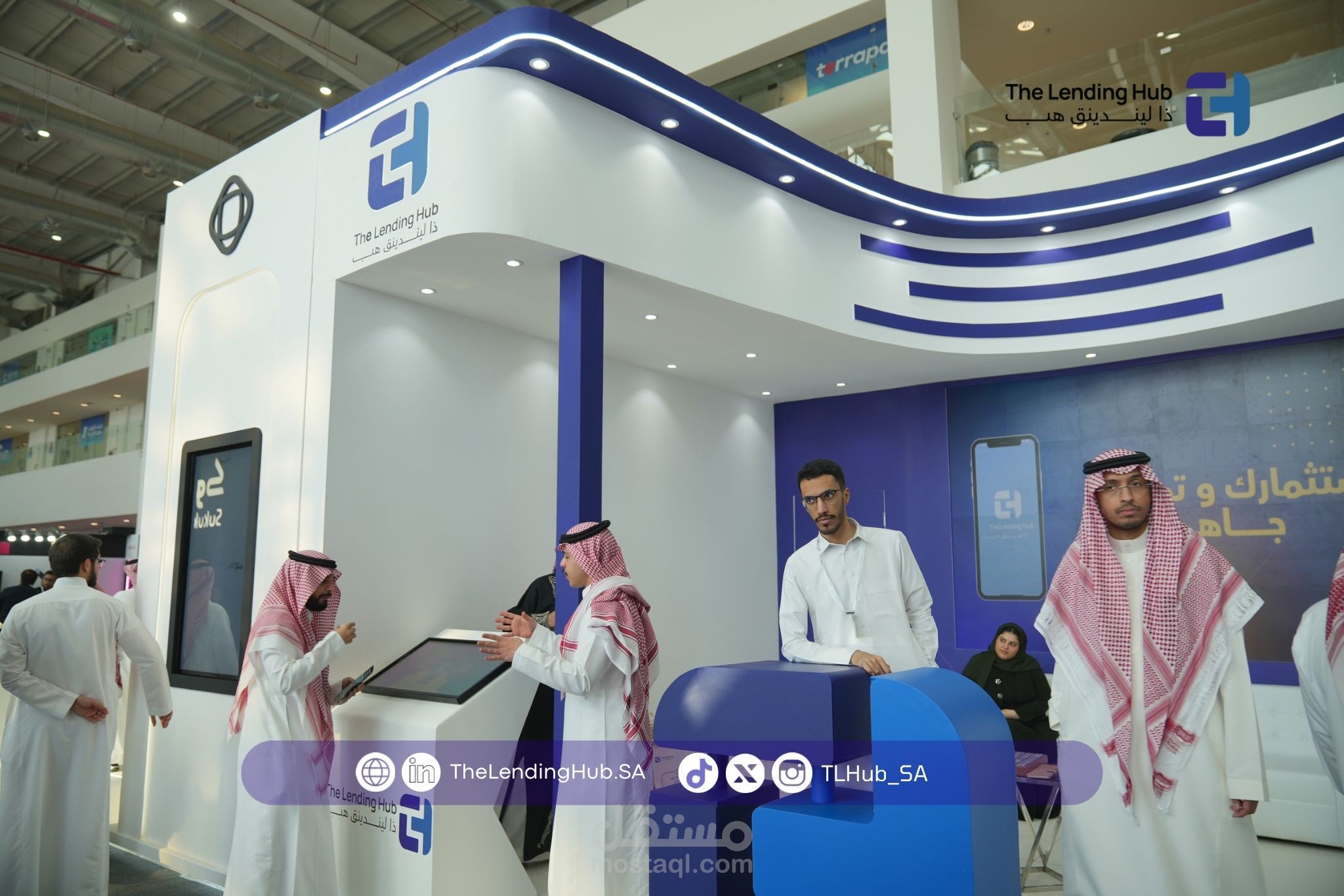 The Lending hub booth