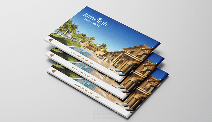 تصميم كتيب "السياحة في دبي"