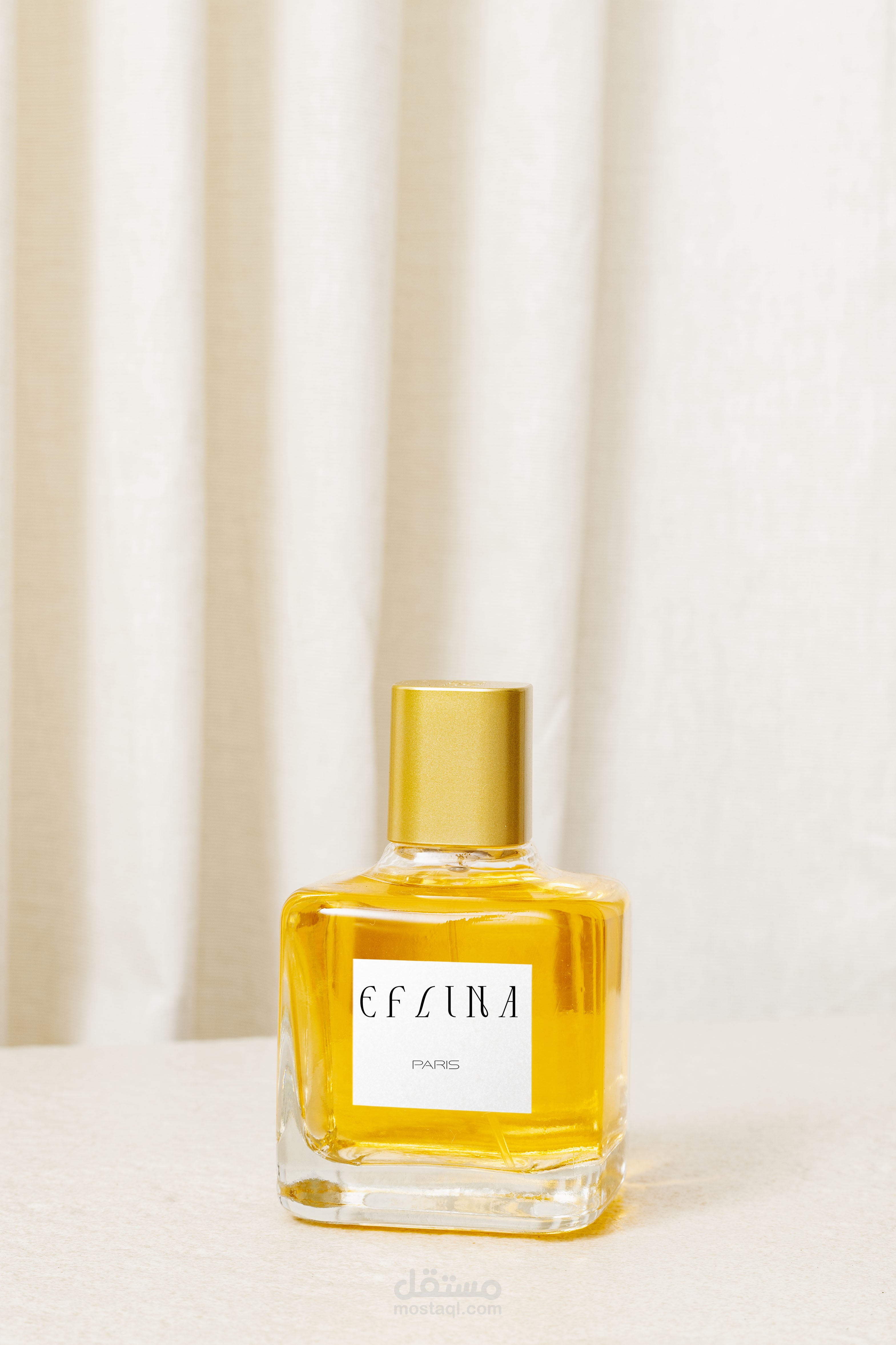 تصميم غلاف عطر