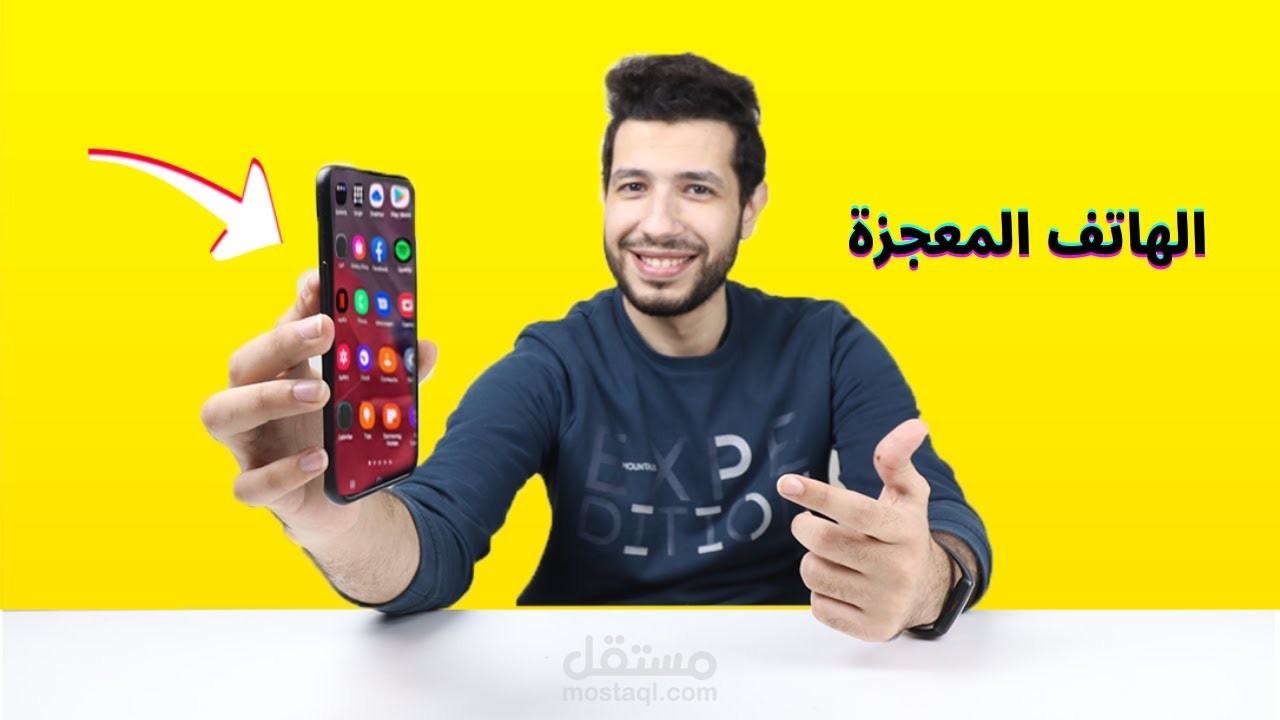 صانع محتوي تقني على اليوتيوب