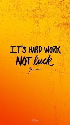 تصميمات إبداعية تناسب علامتك التجارية بجودة عالية