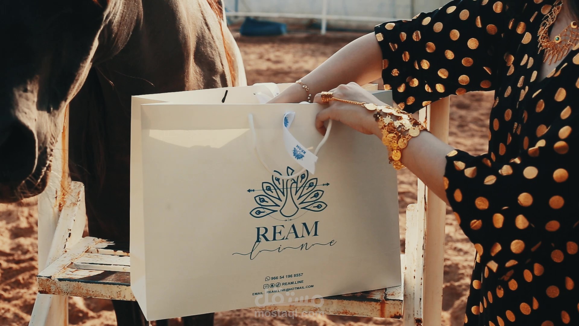 فيديو إعلاني لبراند عباءات سعودي " رئام / Ream "