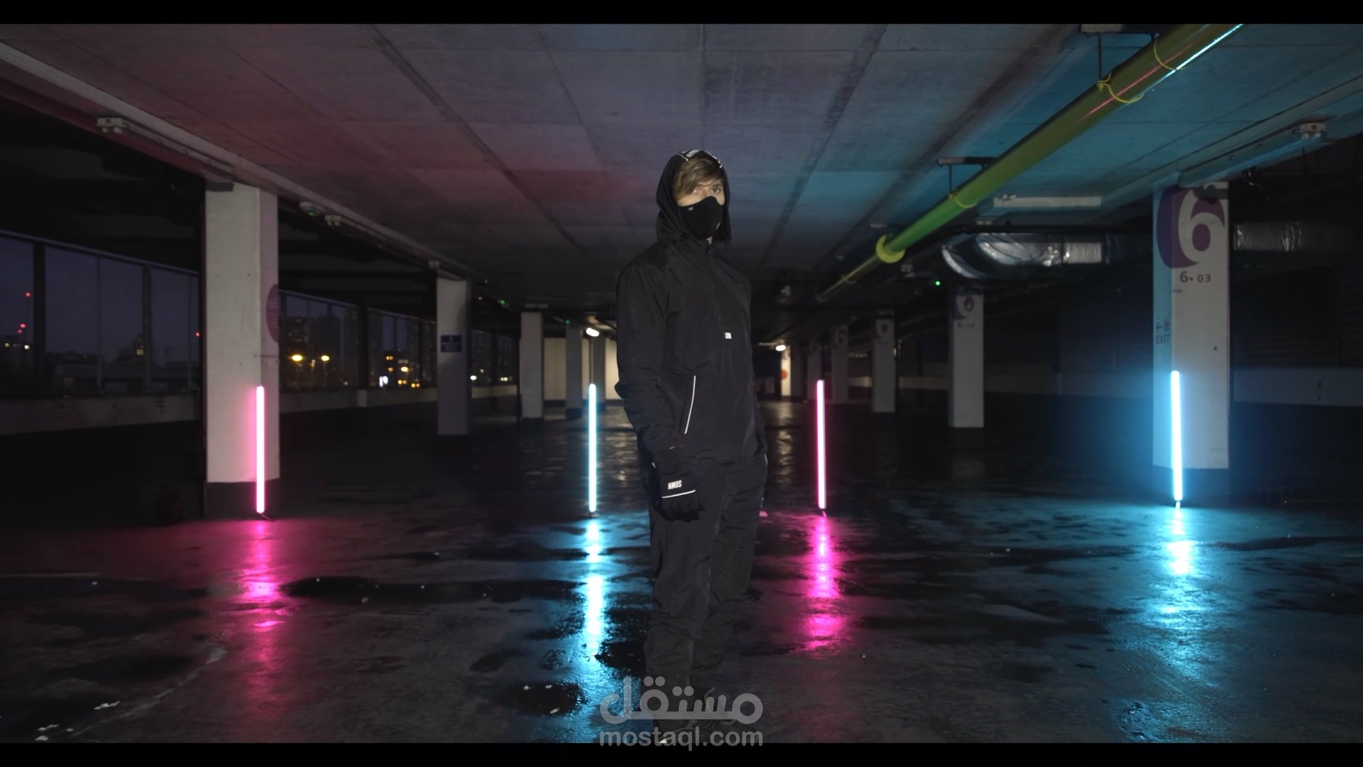 مونتاج لإعلان ملابس XIX Clothing