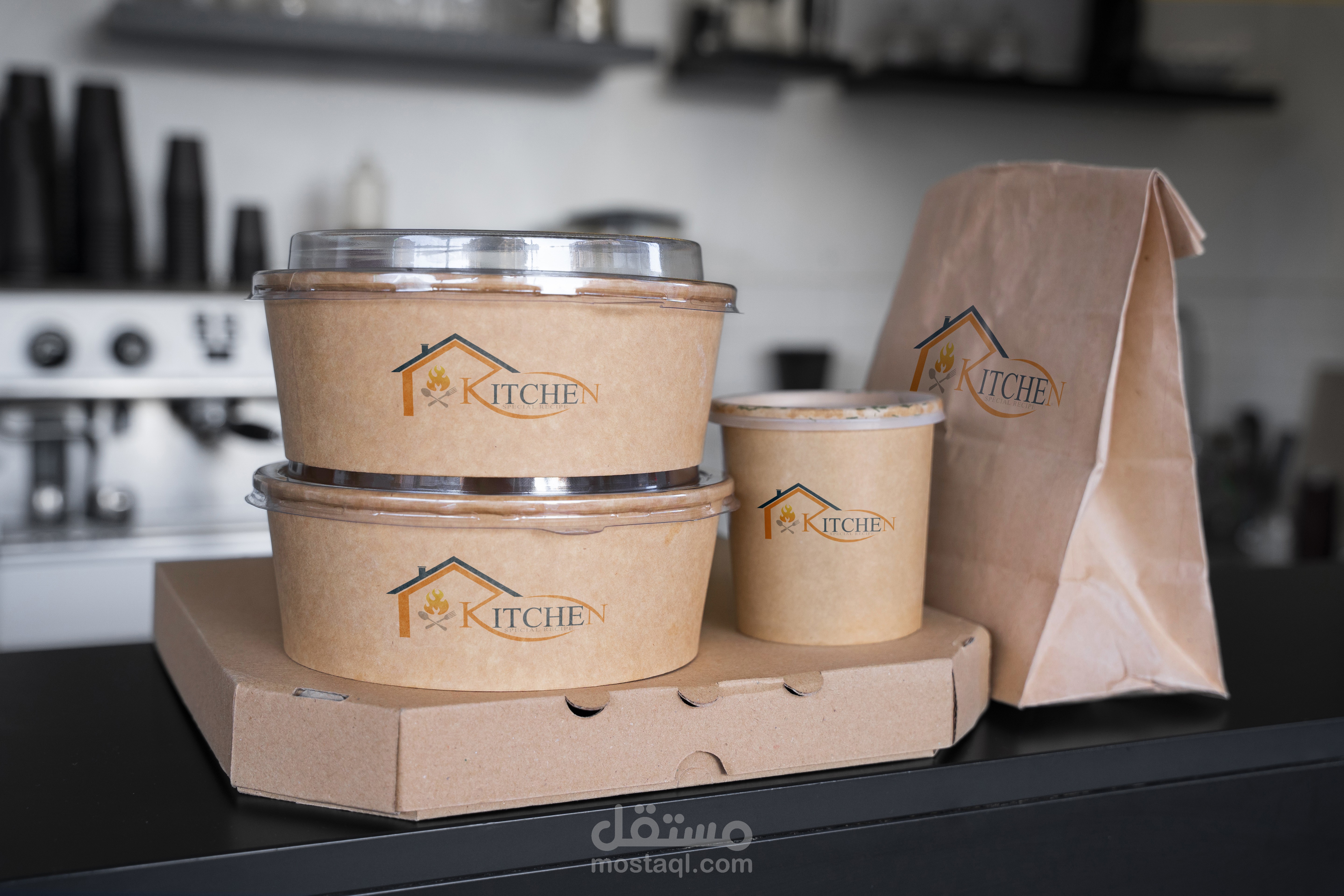 هوية بصرية لمطعم