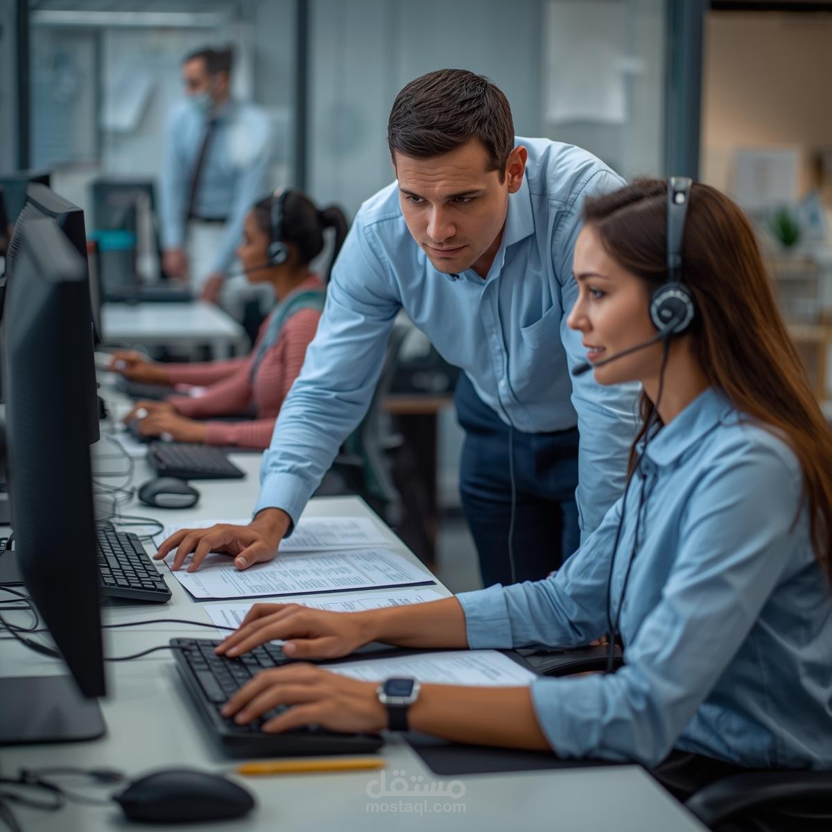 وضع نظام متبع لأخذ المكالمات للتأكد من العمل ضمن الجودة المطلوبة