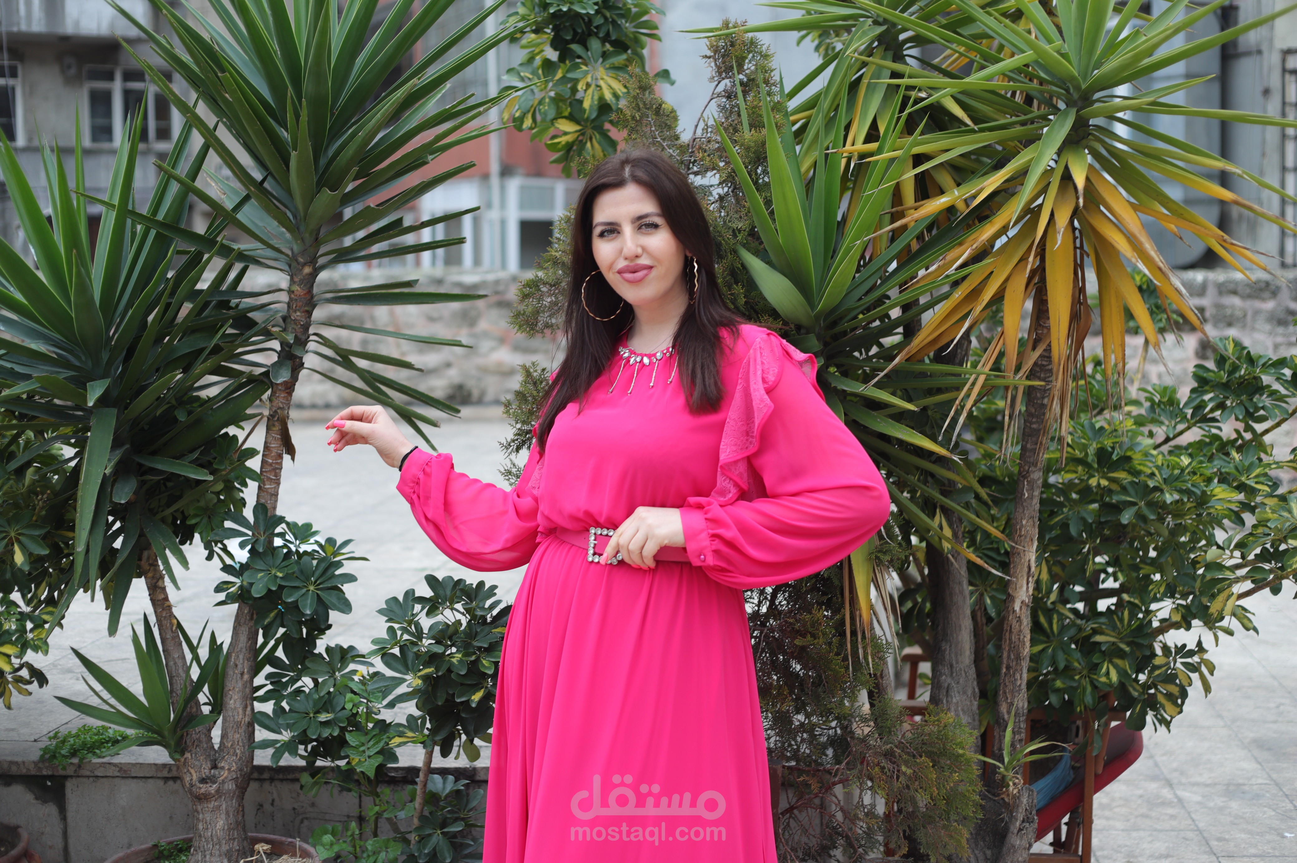 الكتابة على الفيديو مونتاج فيديوهات ازياء