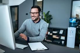 خدمة العملاء عبر الهاتف