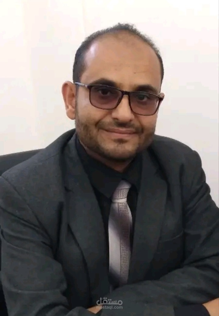 مستشار/ باحث/ كاتب محتوى قانوني