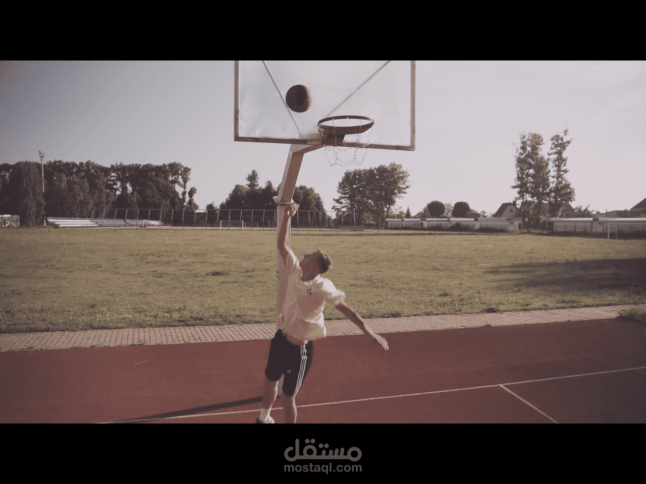 مقطع دعائي لقناه