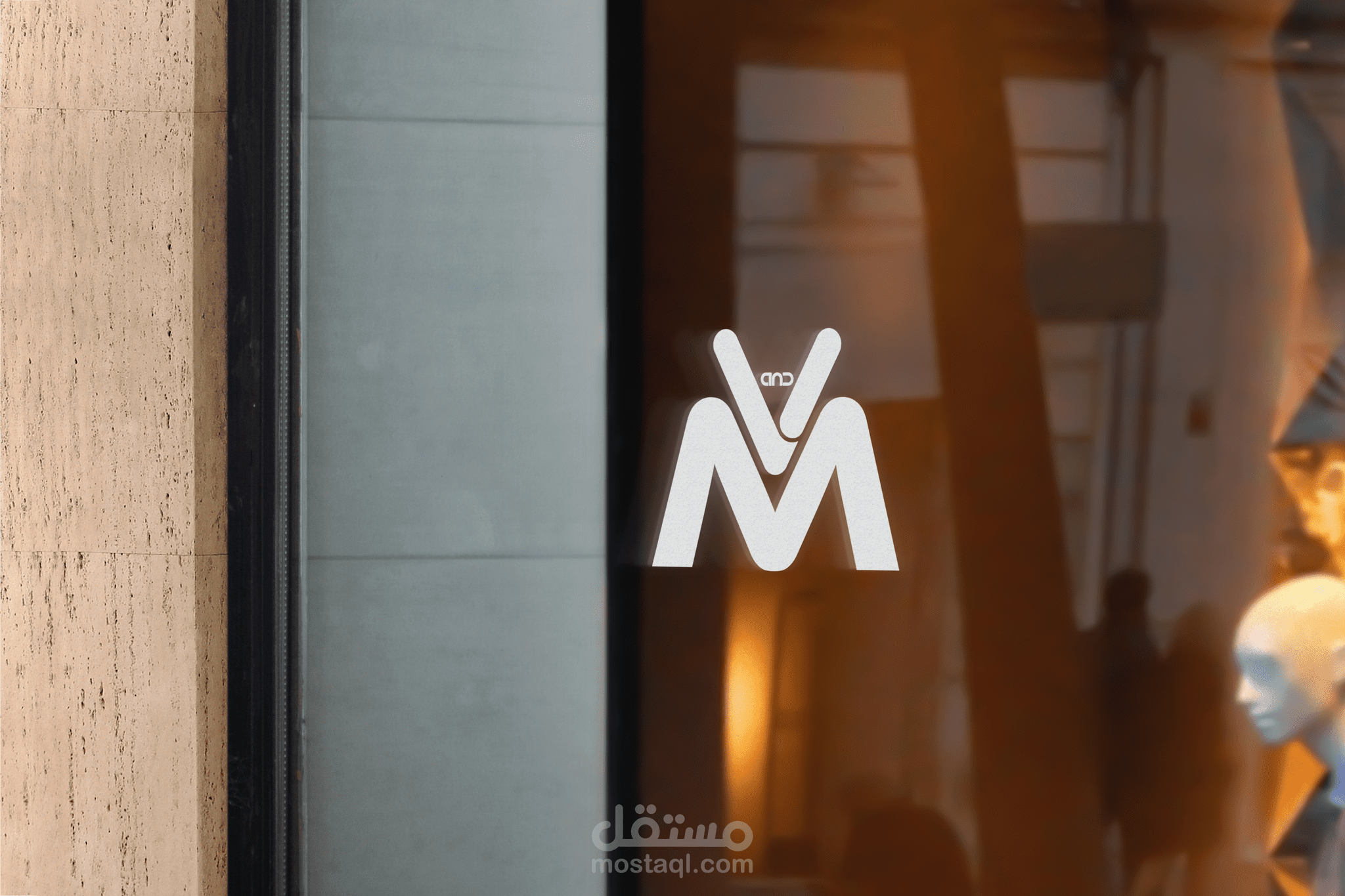 شعار مولي & آن - Molly & Anne