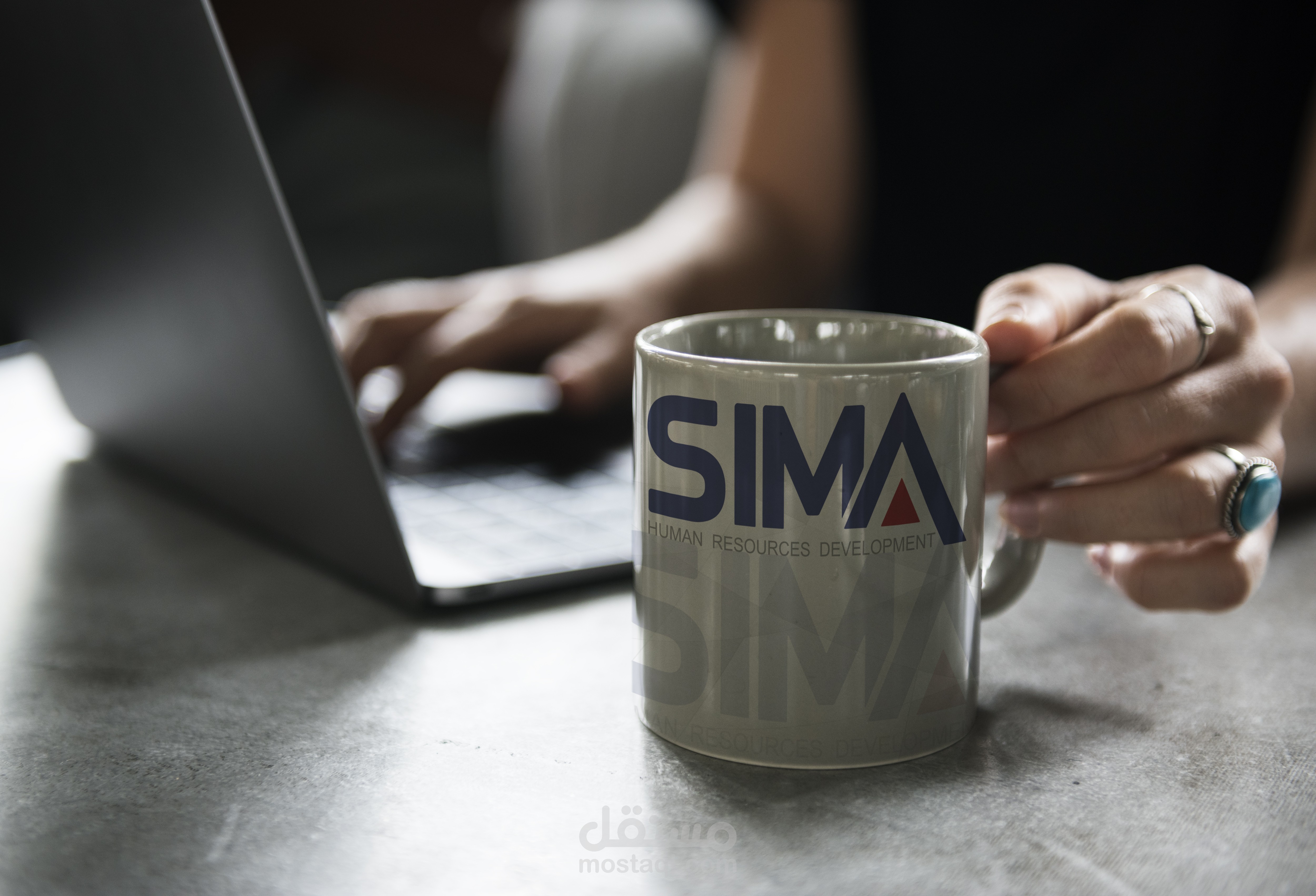 تصميم مج لشركة