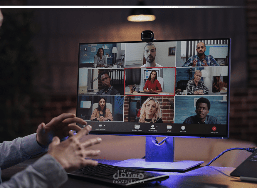 إدارة الجلسات والاجتماعات عبر Zoom وGoogle Meet باحترافية
