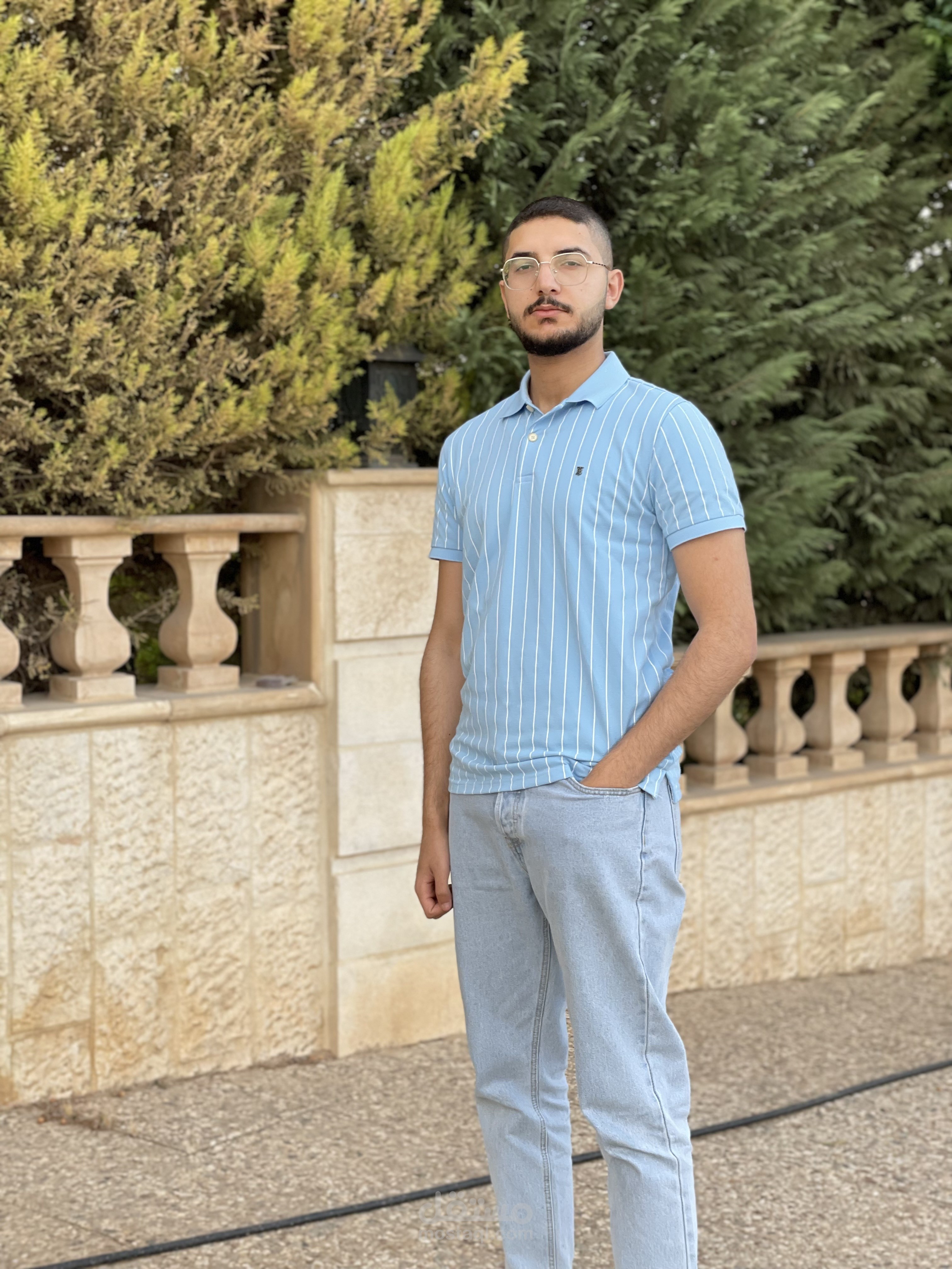 من انا ؟