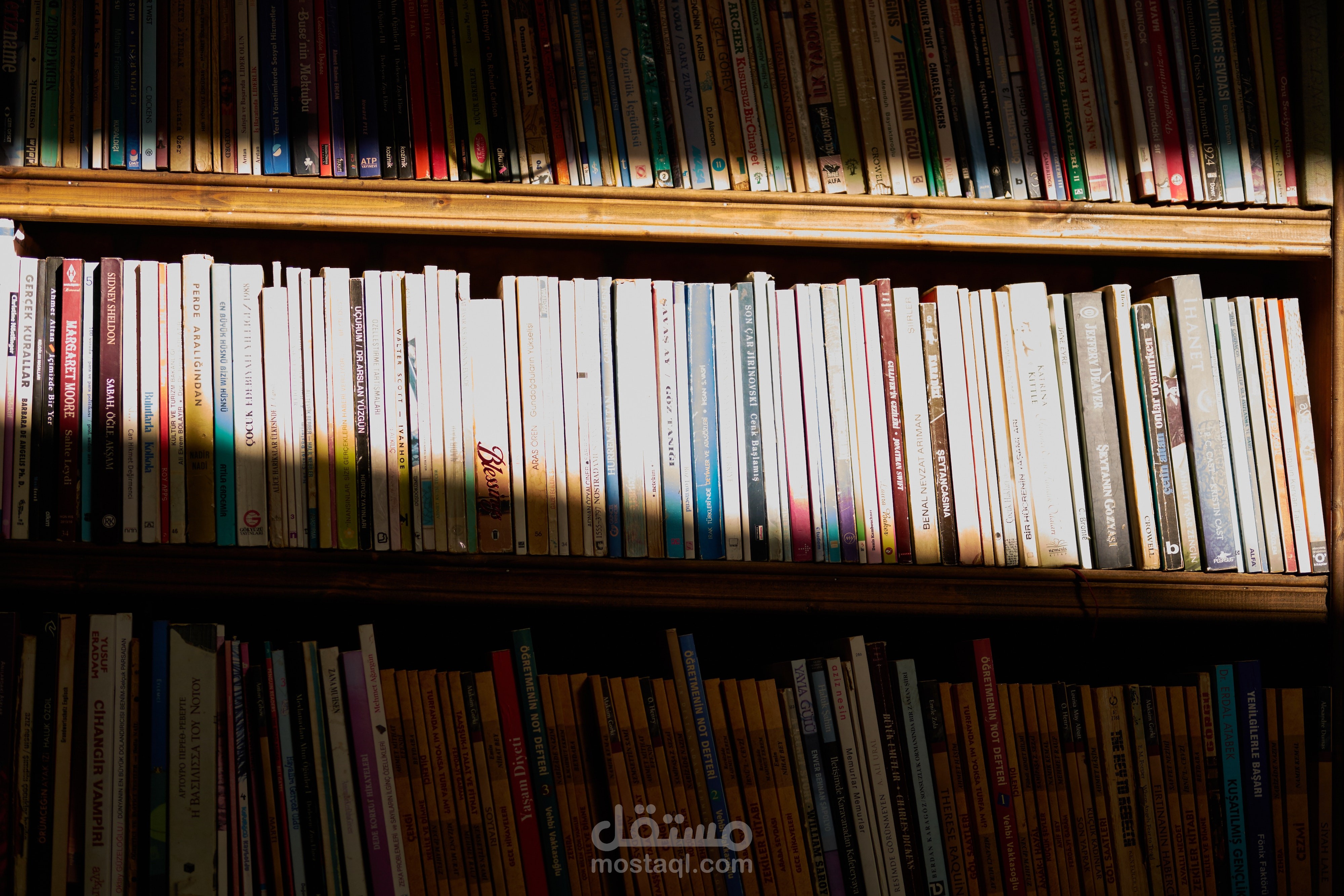 كتابة 3 قصص قصيرة 300 كلمة