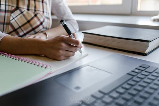 كتابة محتوى متعلق بالأسهم والبورصة والأسواق المالية