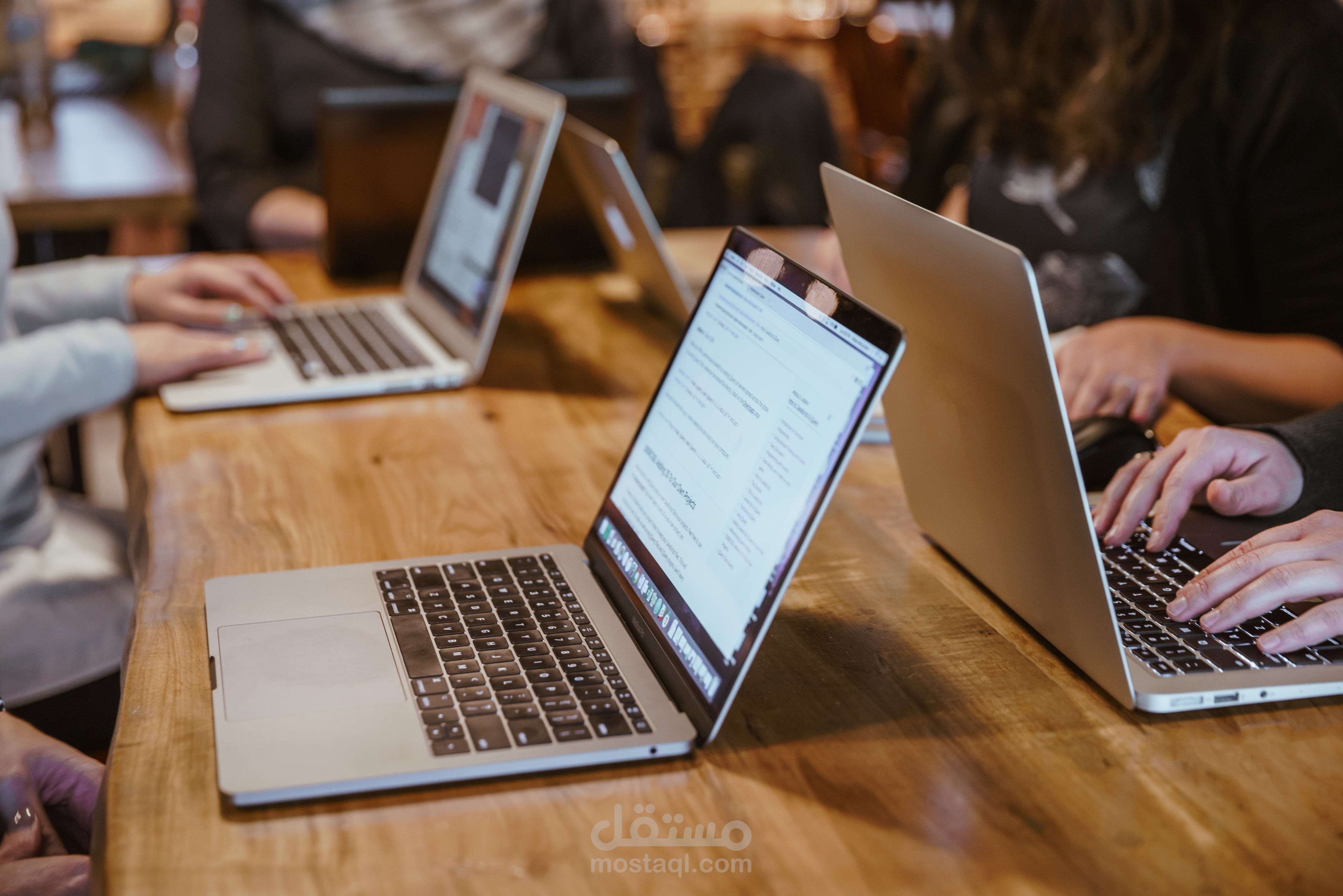 خدمة العملاء لجميع مواقع التواصل الخاصة بك