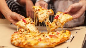 تصميم شعار لمطعم بيتزا