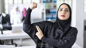 صحفية نسوية تنتقد النسوية والليبرالية