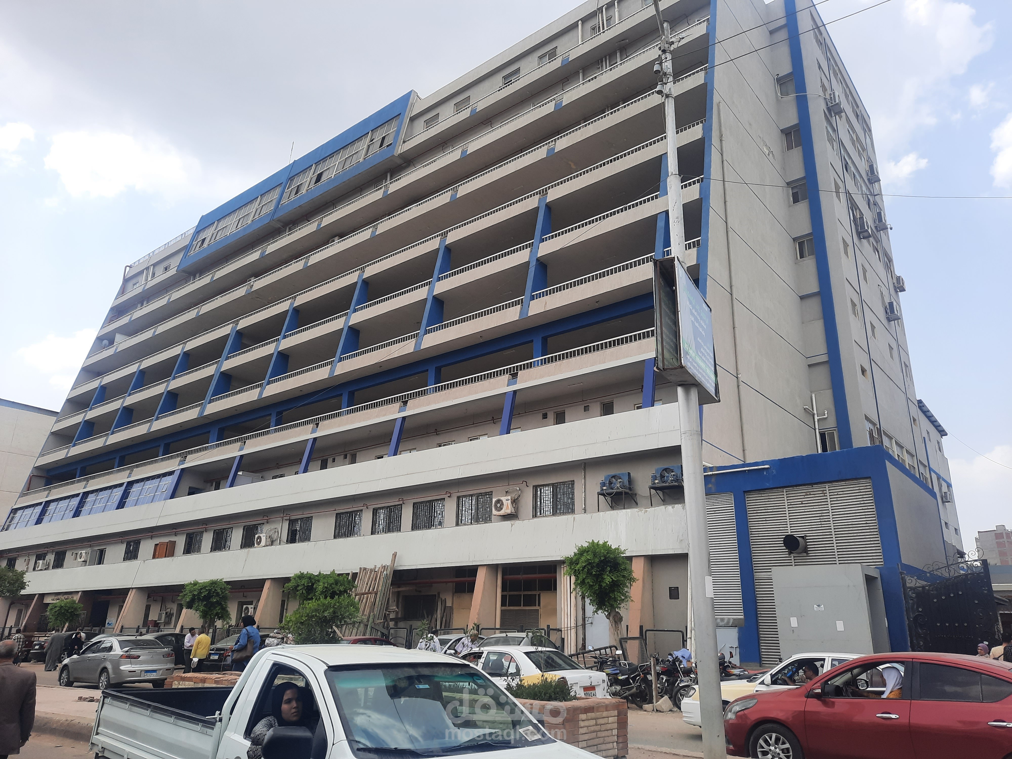 مشروع تطوير التكييف المركزي لمستشفي العبور