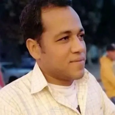 كاتب قصة وسيناريو وحوار