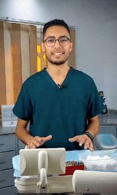 Dr Mohamed Abdelrazek (Royal Smile Sadat city)