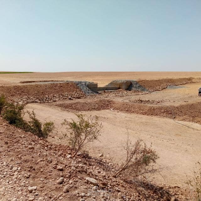 تنفيذ هدار مياه في سوريا