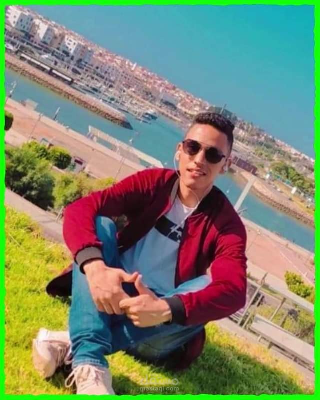 فيديو إعلاني لصديقي أستاذ المرحلة التانوية بهذف جذب تلاميذ جدد بداية سنة الدراسية