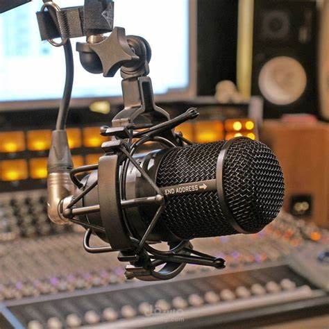 عنية من صوتي