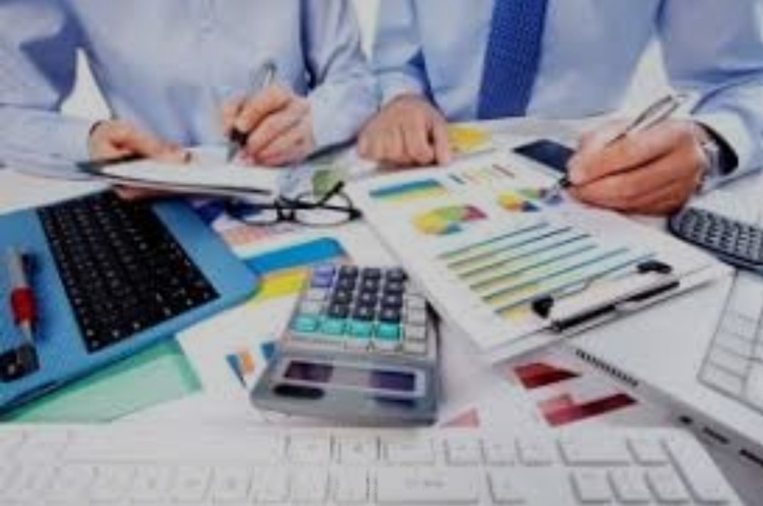 many courses in accounting