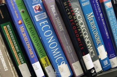 عمل اطار نظري لأبحاث في ادارة الأعمال