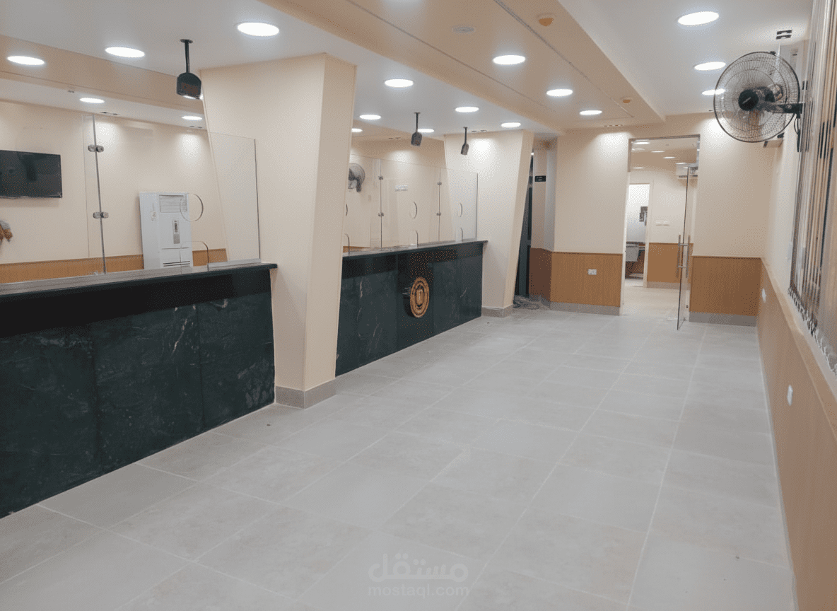 مركز خدمة المواطنين (تصميم داخلى)