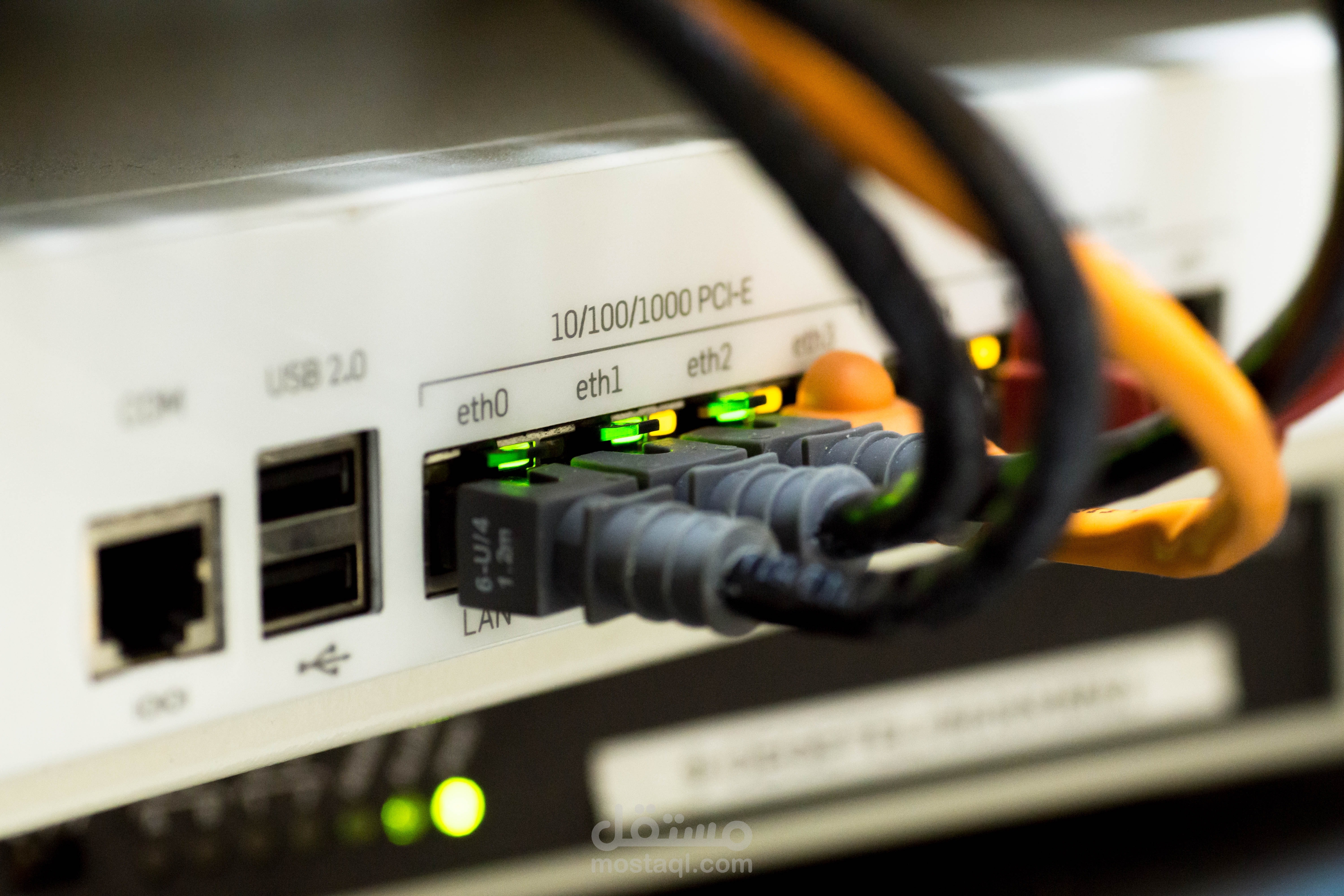 برمجة سيرفرات ميكرو تك +ubnt+mimosa