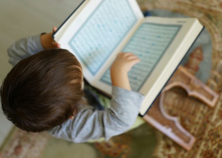 تلقين القرآن الكريم
