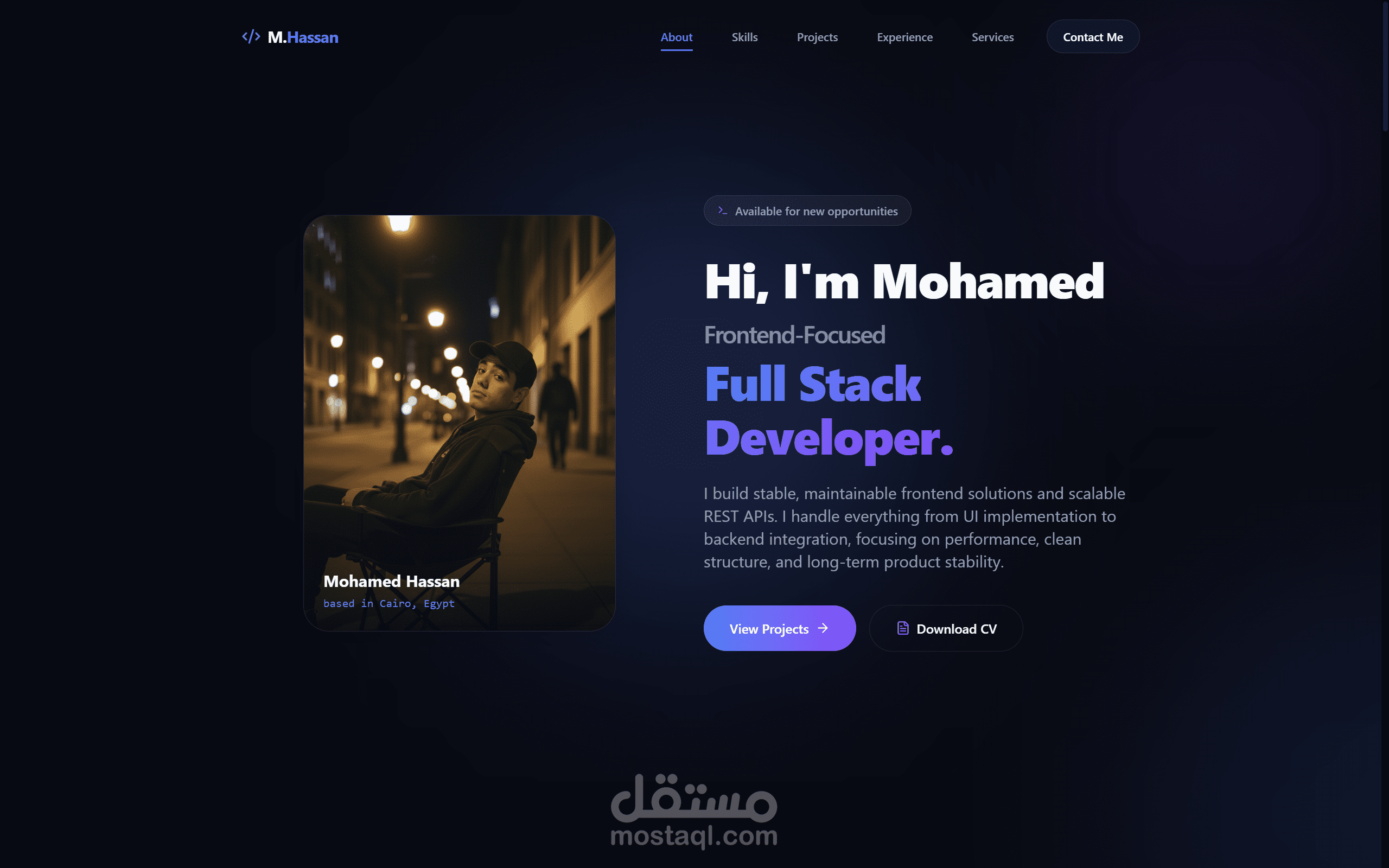 موقع بورتفوليو احترافي (Full-Stack Portfolio) بنظام العرض الحديث (Next.js 16)
