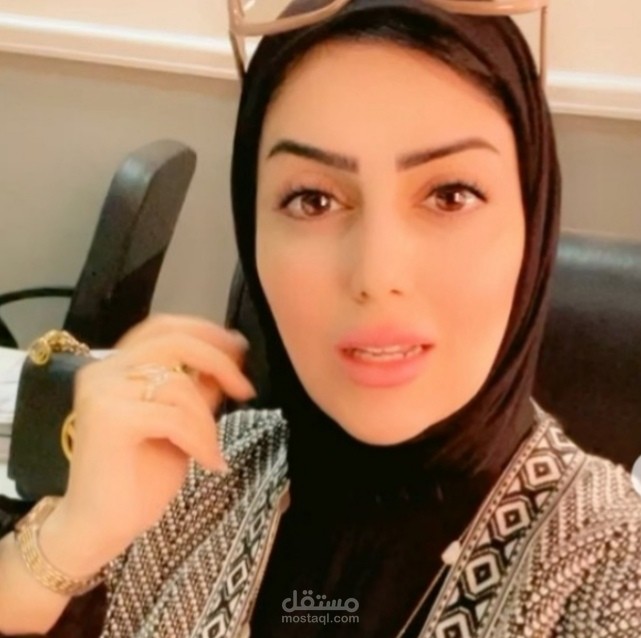 مقالة عن زينب الموسوي طليقة الفنان شهاب جوهر