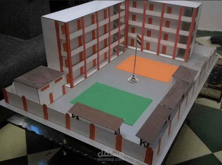 تصميم وتنفيذ ماكيت لمدرسة
