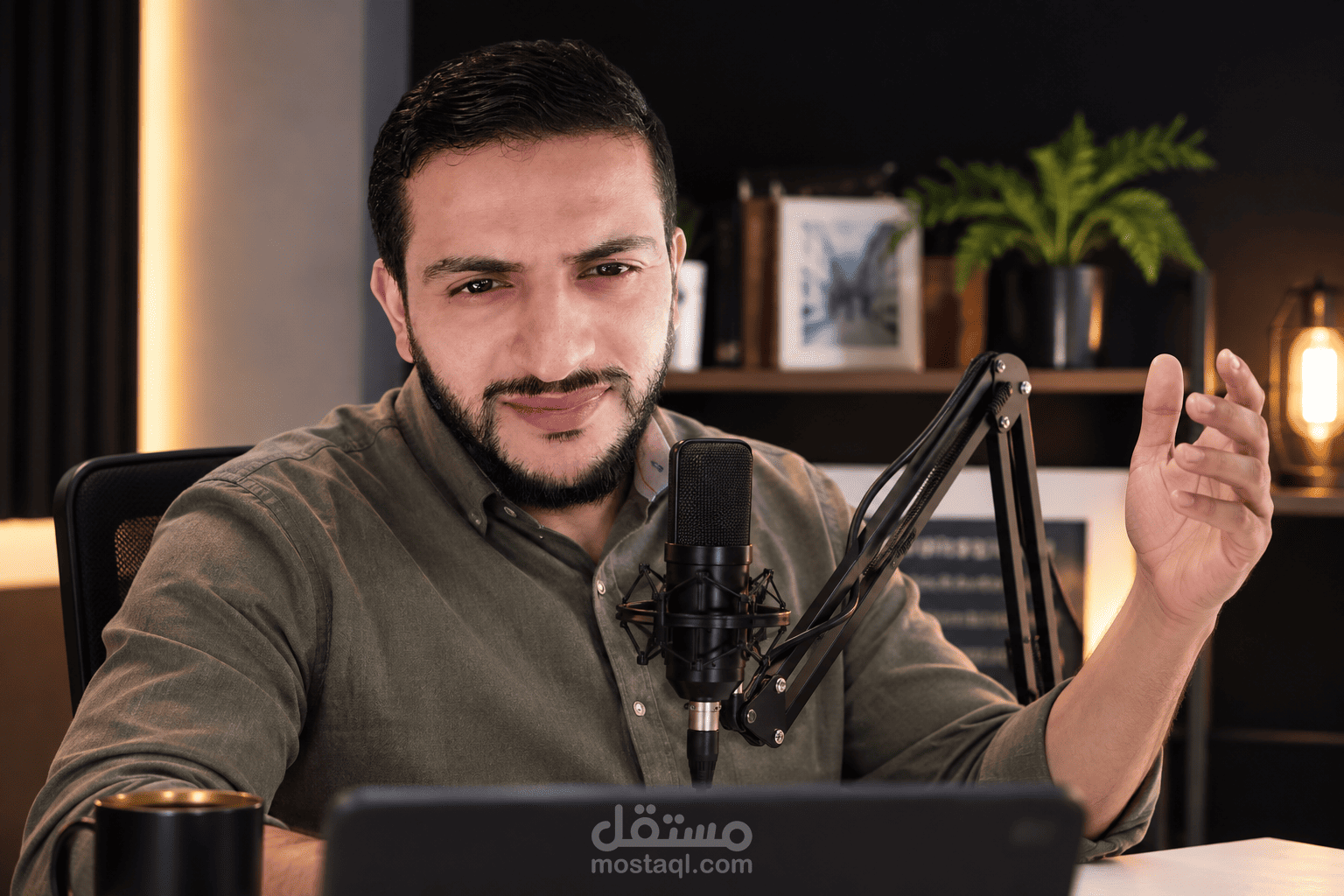 نموذج من أعمالي الصوتية | قناة عيادتك بملايين المشاهدات»