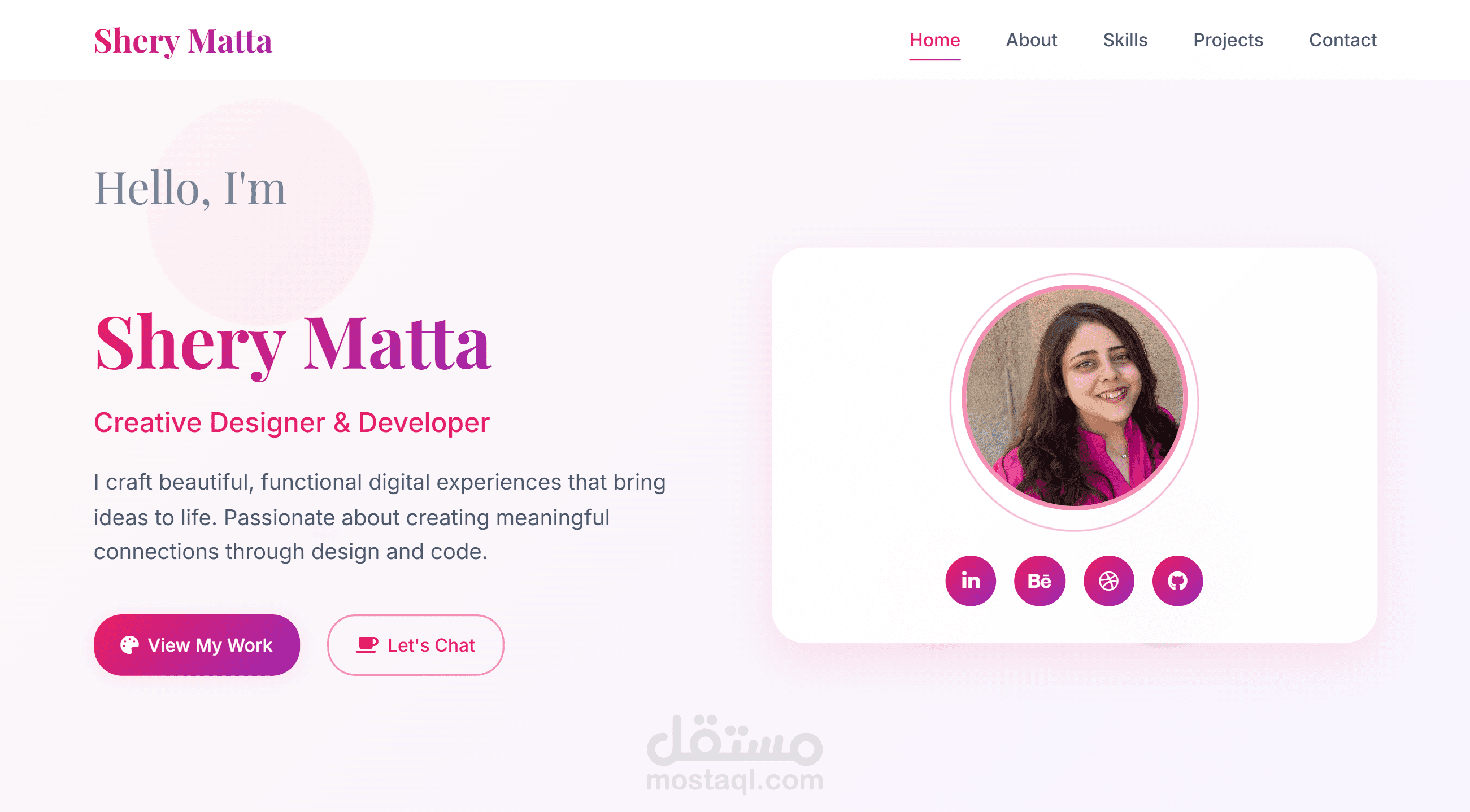 صقحة ملف تعريقي (Portfolio) بشكل عصري وجذاب