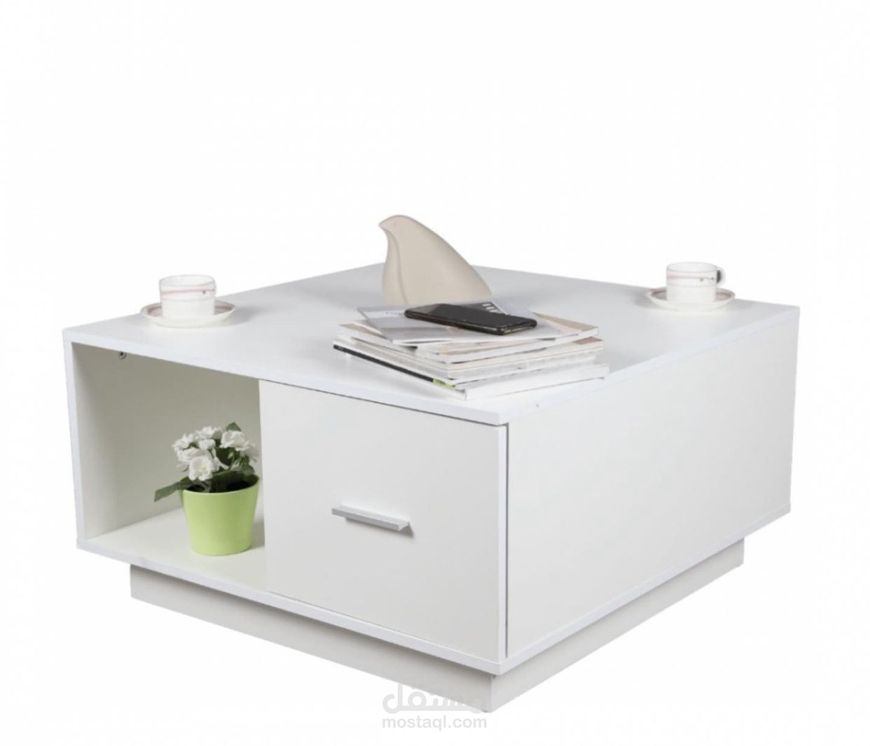 تمت ازالة الخلفية لعميل .وكان سعيدا بها