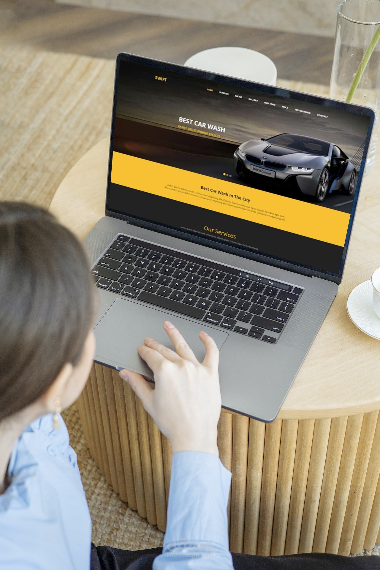 موقع لمتجر بيع سيارات