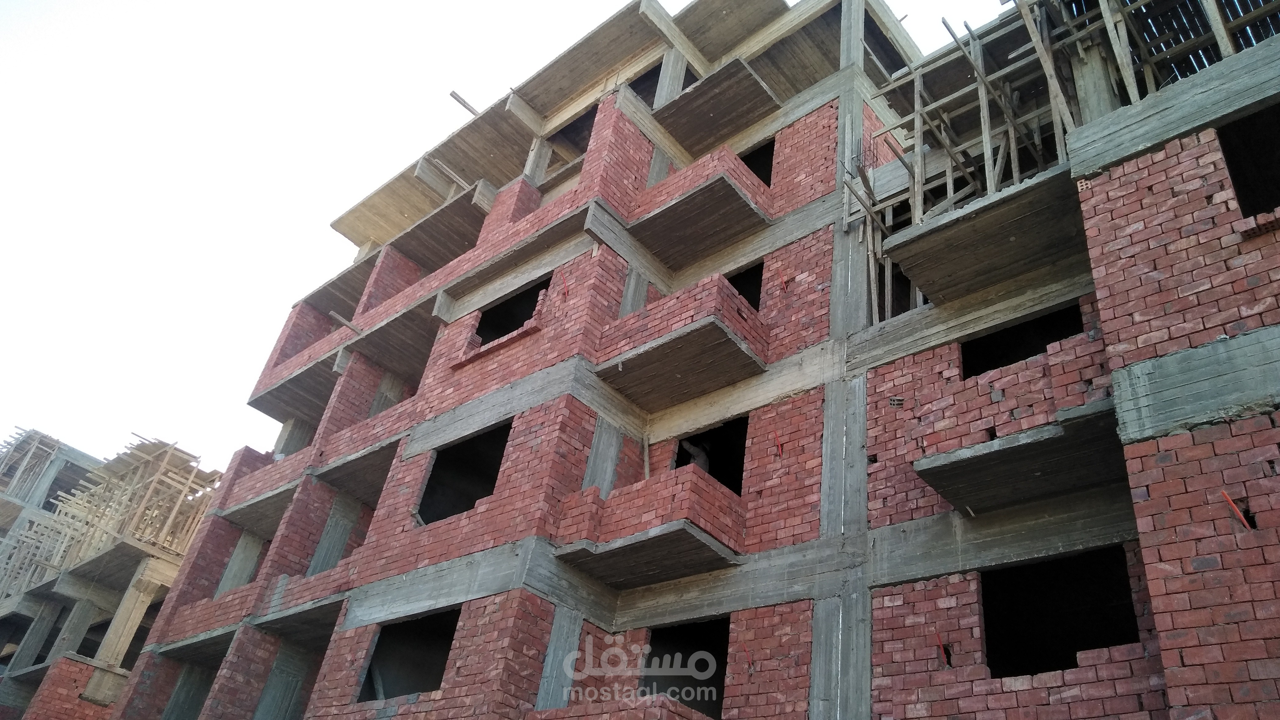 عمارات كمبوند جولدن جيتس ا