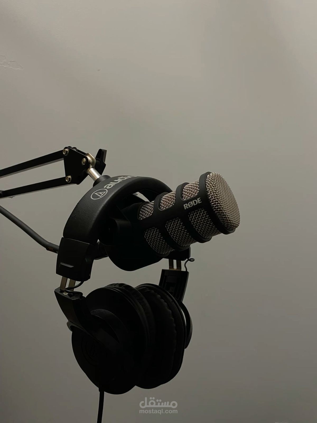 مونتاج فيديوهات قصيرة Reels & youtube (podcast) بأسلوب حديث وجذاب