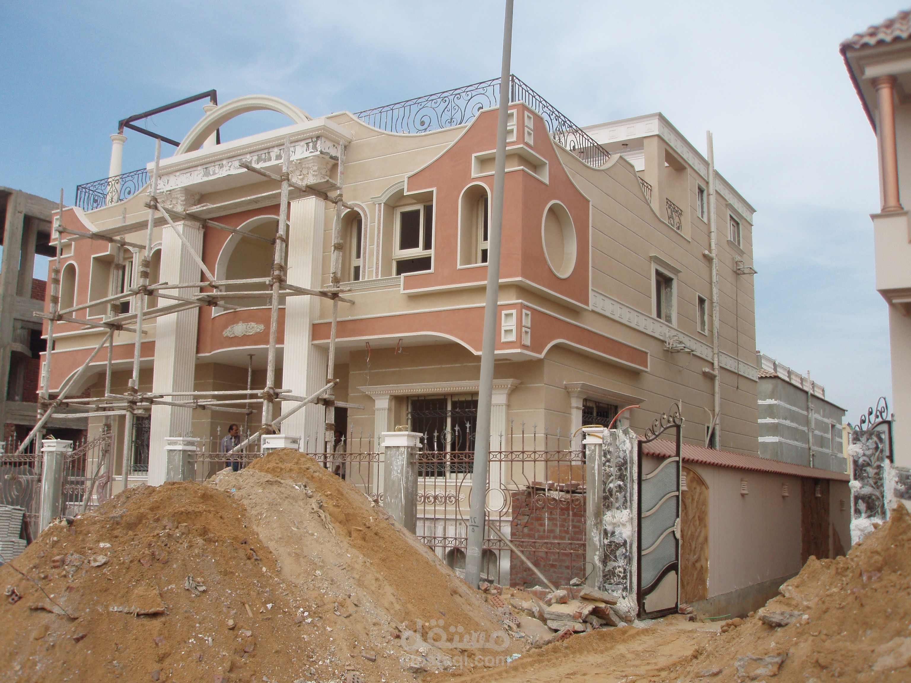 تصميم وتنفيذ فيللا سكنية - مدينة الشيخ زايد - الجيزة - مصر