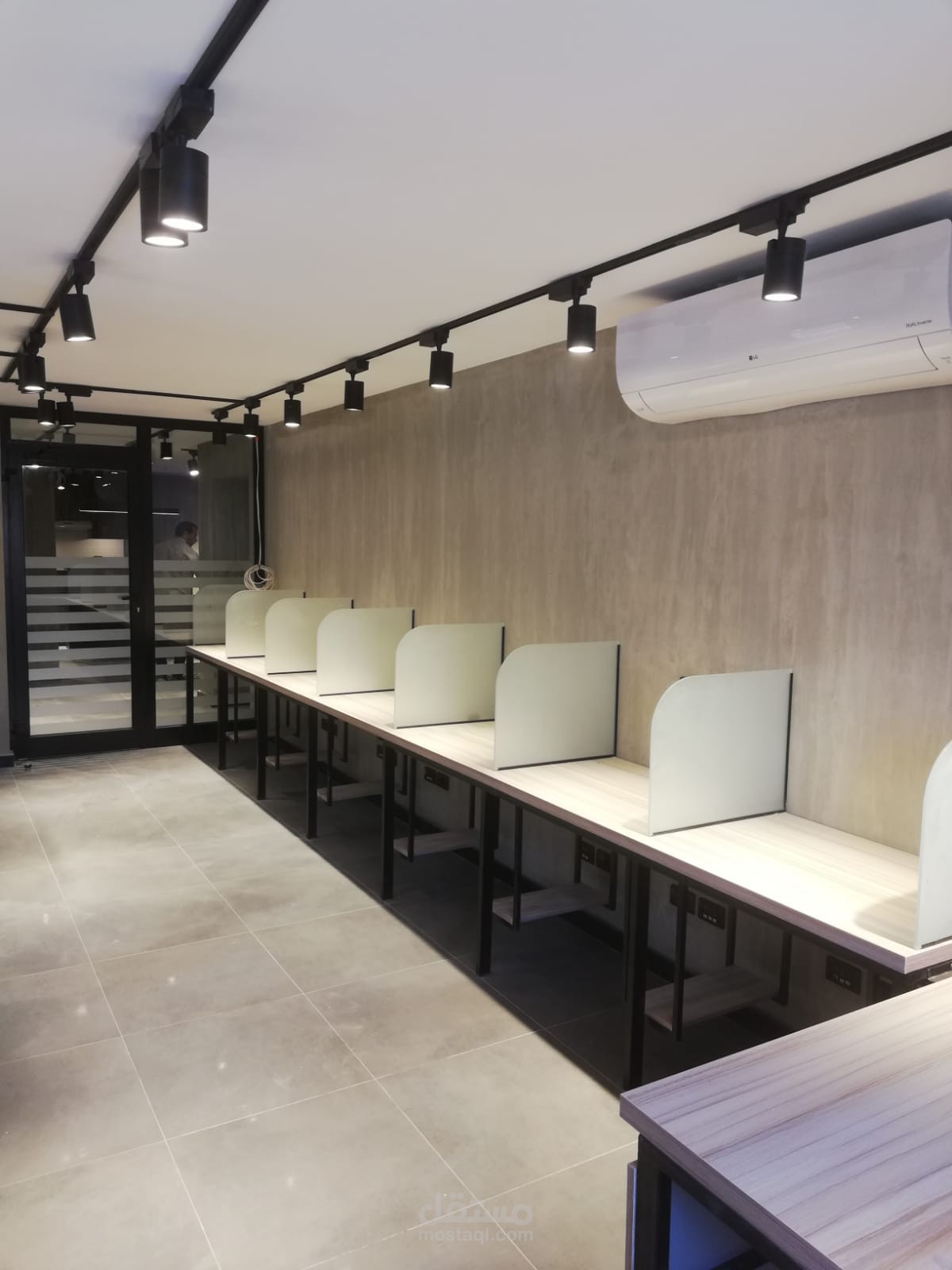 تصميم وتنفيذ كول سنتر لسلسلة مطاعم - القاهرة - مصر