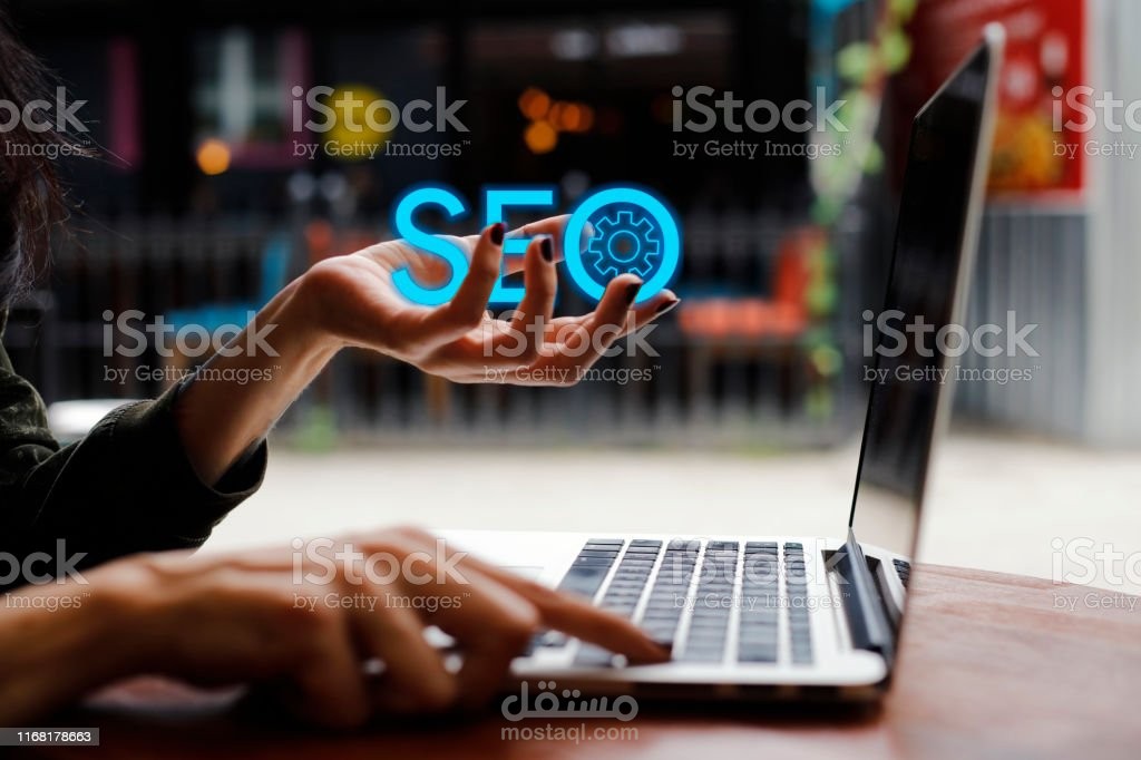 كتابة مقالات بقواعد السيو باللغتين العربية والانجليزية