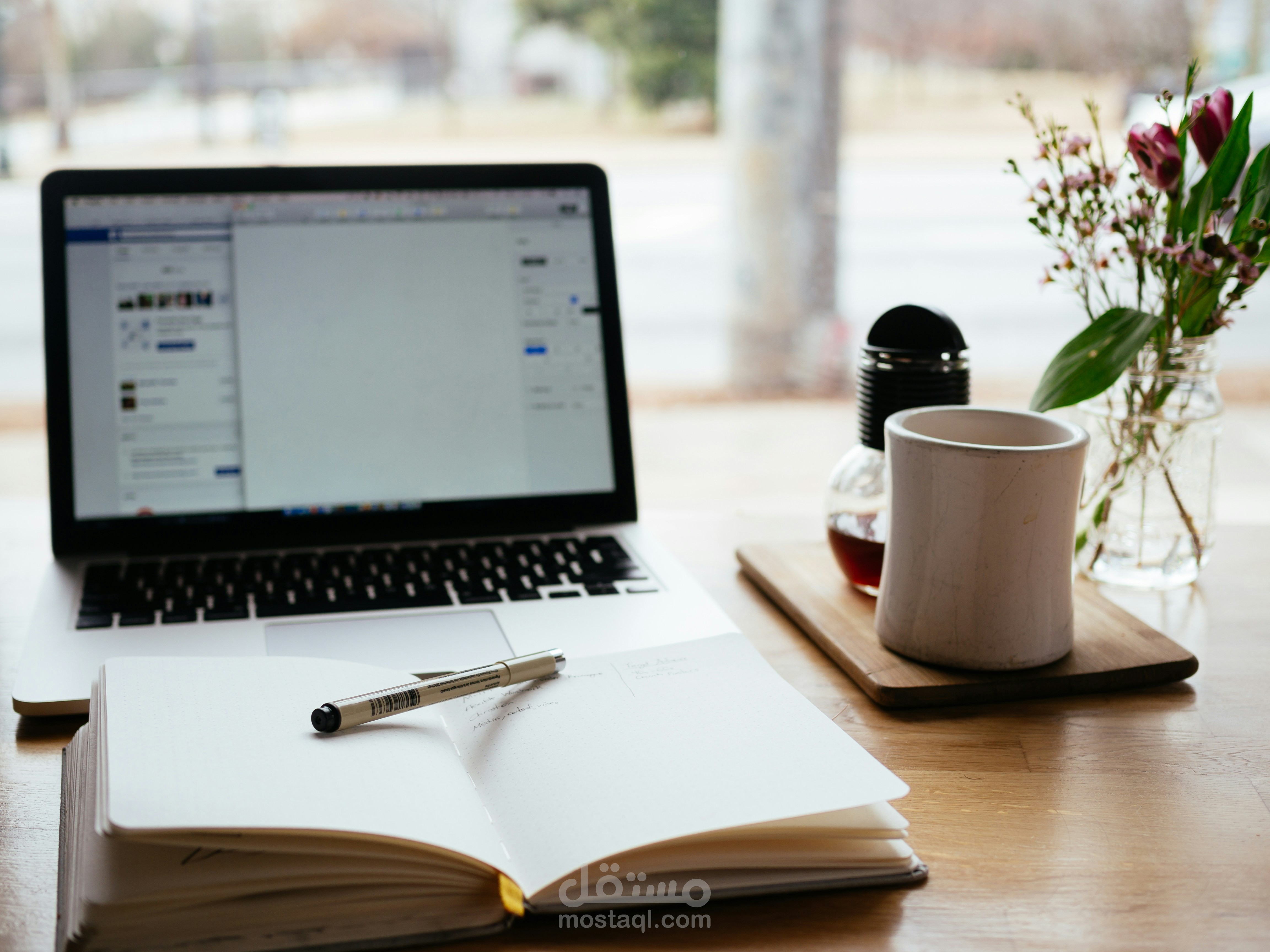 كتابة مقالات وابحاث احترافية