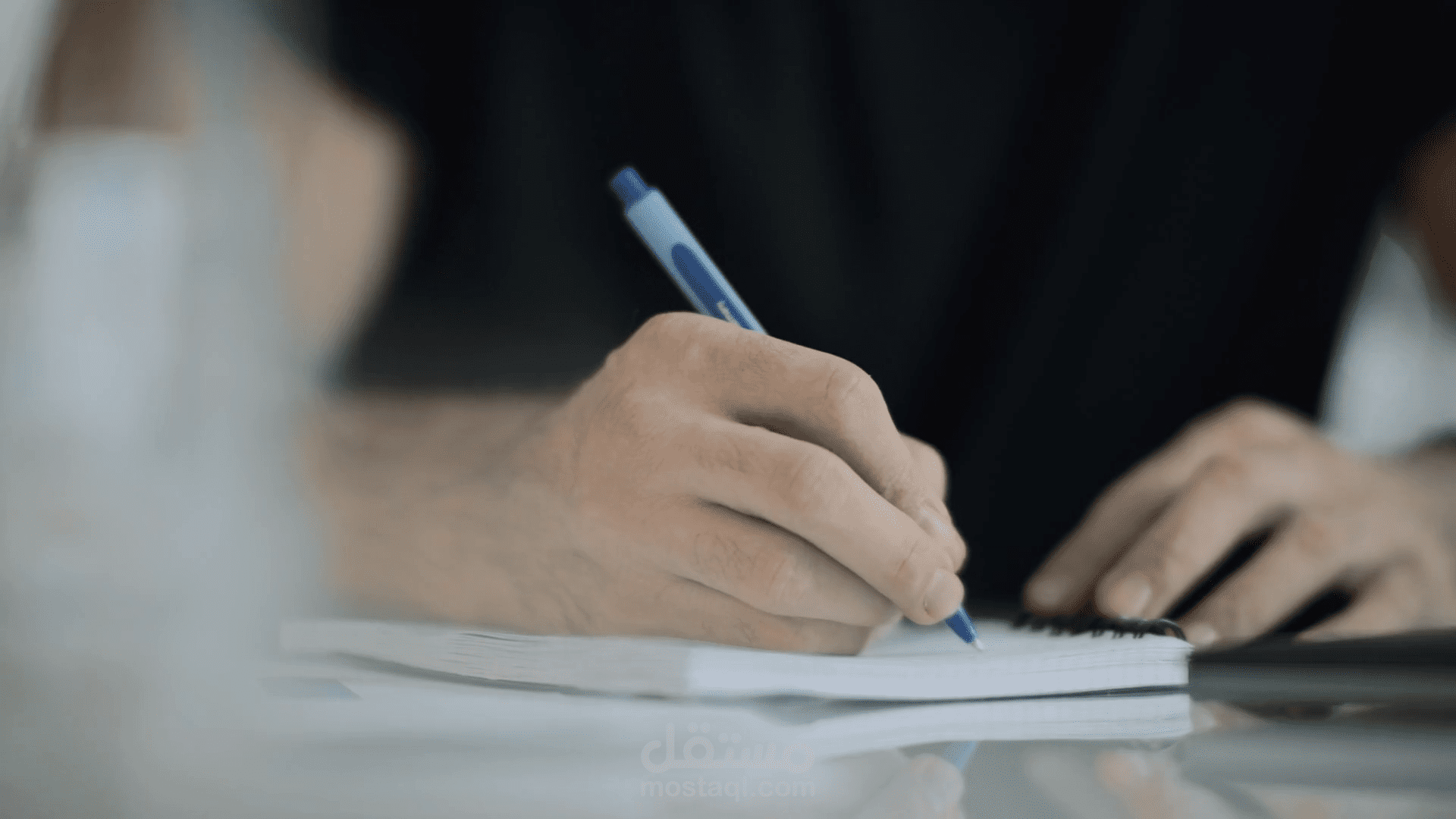 كتابة محتوى ومقالات وابحاث وقصص