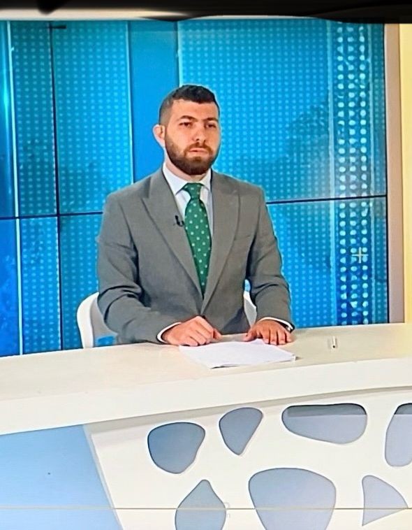 رحلة التأسيس المهني في أقوى مدارس الإعلام العربي, من معهد الجزيرة إلى دبي – تدريب يصنع الفرق